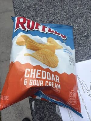 Chips Ruffles Ched & Sour Cream LSS (1.5 oz)
