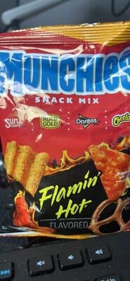 Munchies Snack Mix Flamin Hot (2 oz)