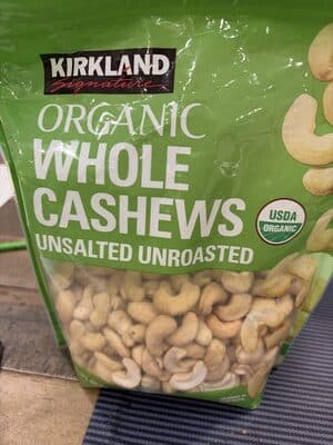 Cashews Unsalted (3 oz)